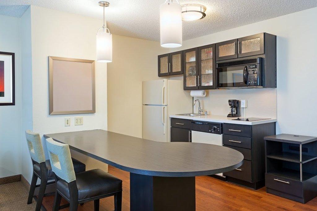 Sonesta Simply Suites Austin The Domain Area Exterior photo