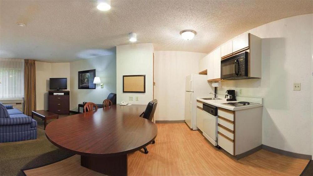 Sonesta Simply Suites Austin The Domain Area Exterior photo